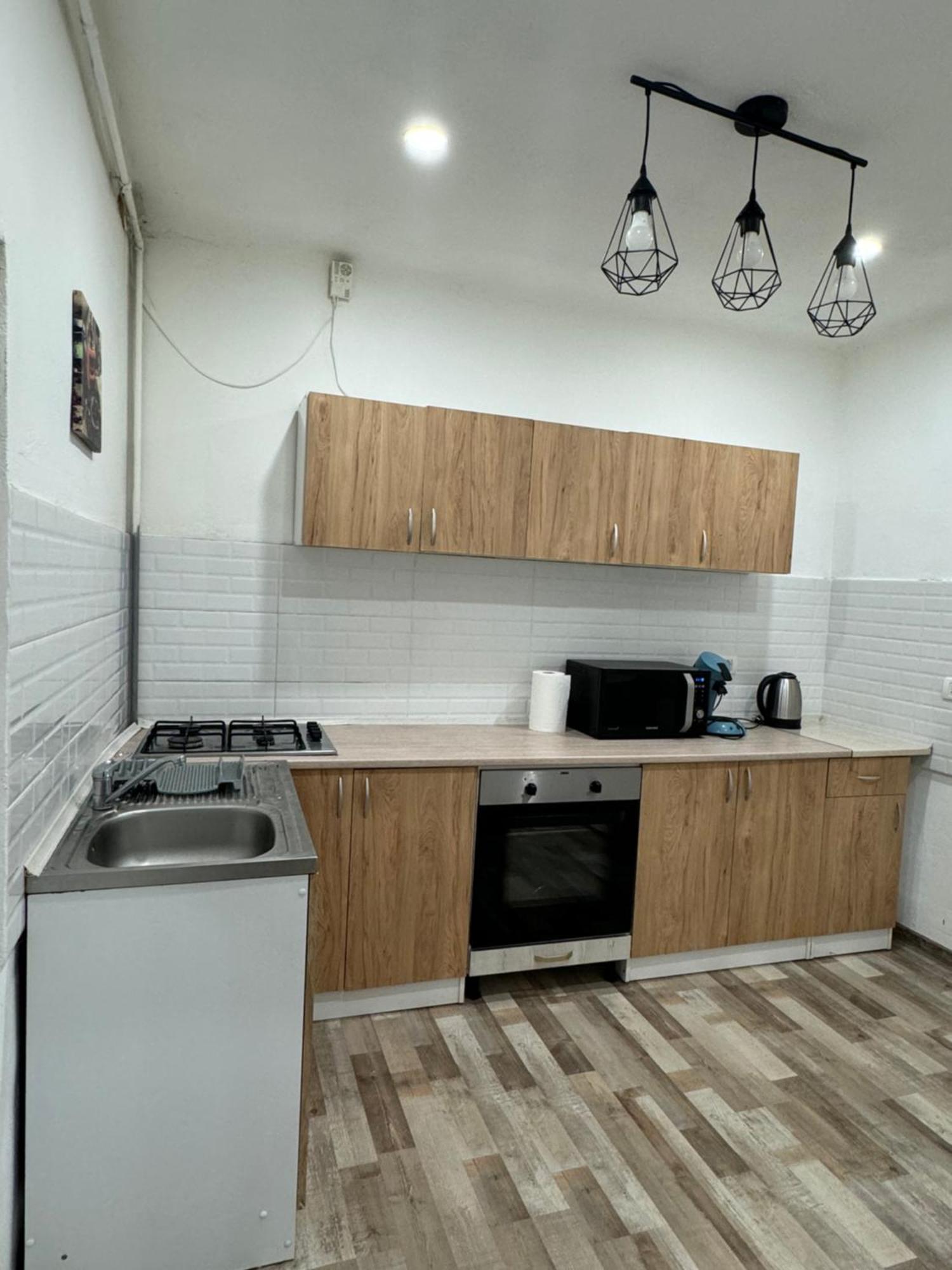 Appartamento Apartament Diaconu Coresi Braşov Esterno foto